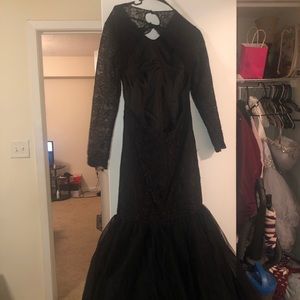 Black prom dress